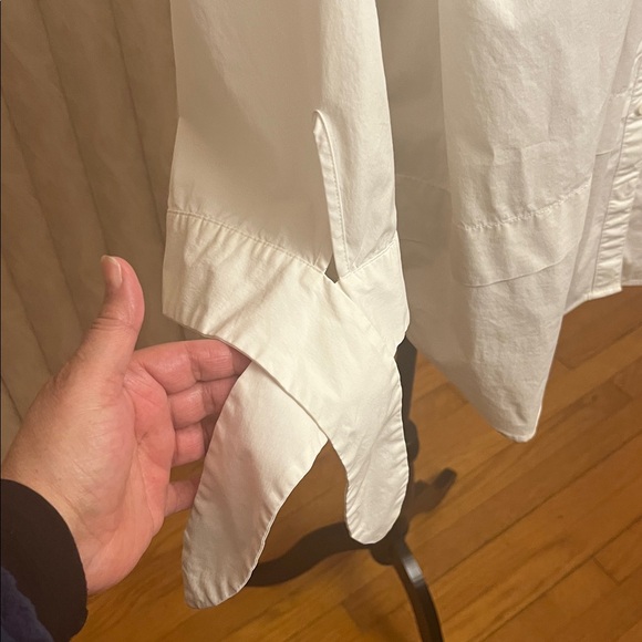 Talbots Woman Button Down Shirt (Will Steam before Shipping) - Picture 5 of 12